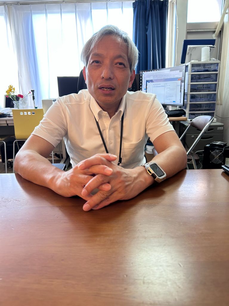 山田教授