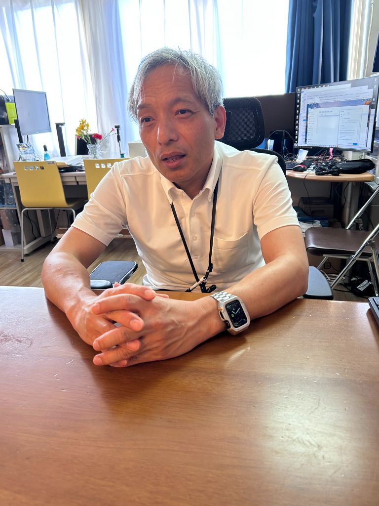 山田教授